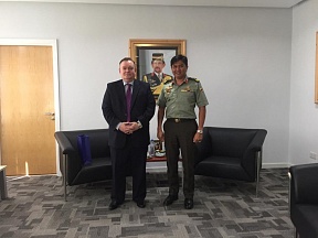 On the meeting with the Commander of the Royal Brunei Land Forces Brigadier General Dato Seri Pahlawan Khairul Hamed bin Lampoh