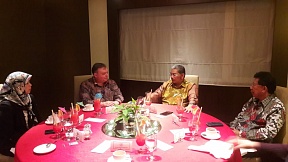 On the dinner given by the Minister of Foreign Affairs II Dato Erywan Yusof