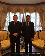 On the courtesy call of the Ambassador of Laos to Brunei Darussalam On the courtesy call of the Ambassador of Laos to Brunei Darussalam